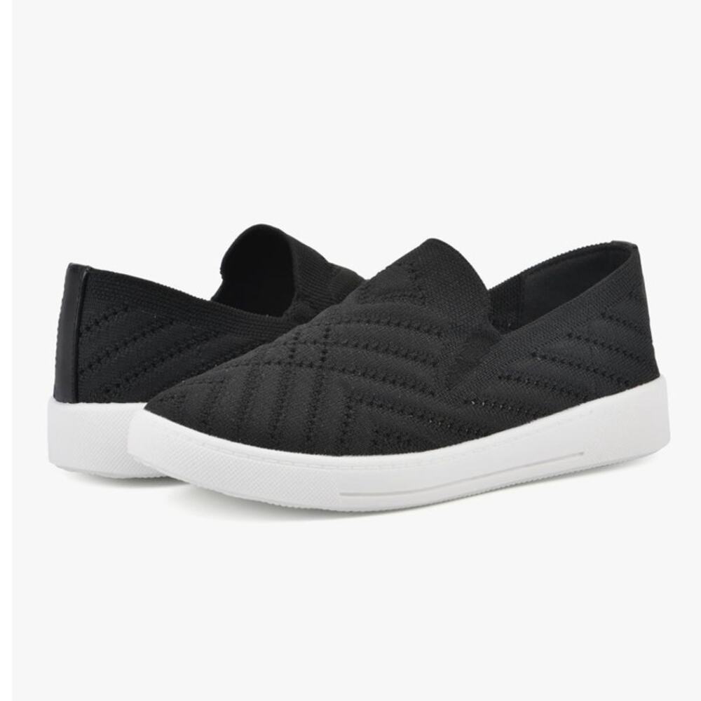 White Mountain Women's Upbear Woven Knit Sneaker Black 9.5M